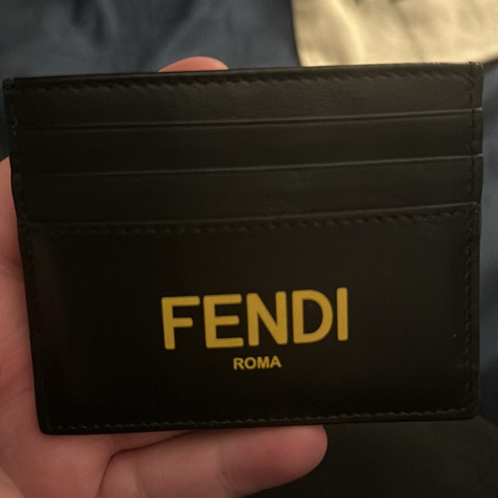 Fendi card case - Picture 3 of 4